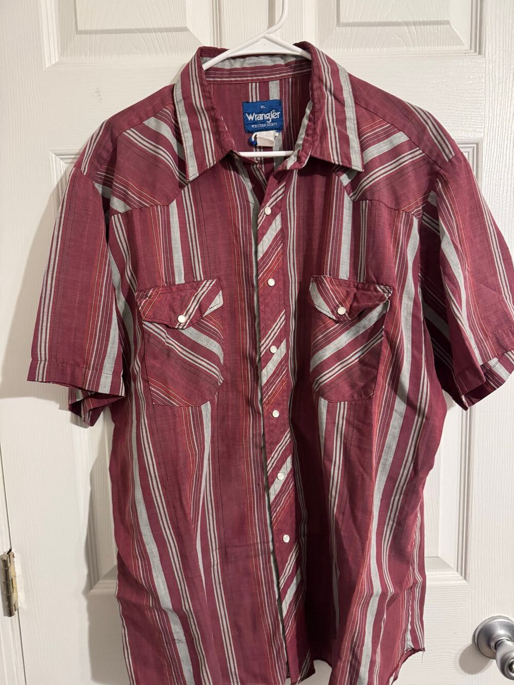 Wrangler Pearl Snap Button Down Short Sleeve Western Red and White Stripe XL